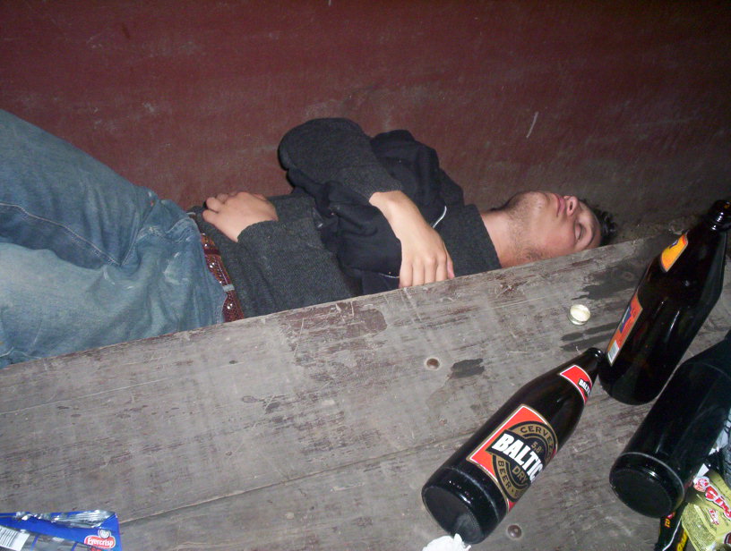 Que En Paz Descanse..., Thaliesyn Died...Llamar a Pophz Pa echarle Un raise!!