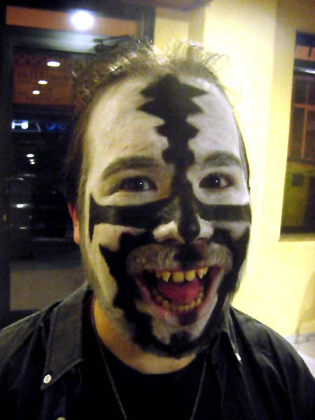 Will en carnavales, Esta es la imagen de un fanatico Sabbat, a veces parezco normal.. y otras cuando me voy de borrachera con wyrth...