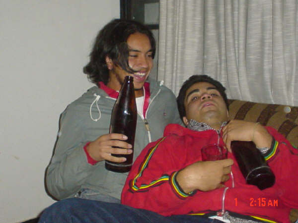 sorry esta si xD, Therios y Ruashna de izquierda a derecha, pekenya confusion, mas ciegos aun xD