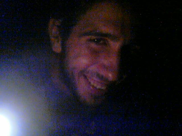 Awe, esos ojitos no ser de sueo eh ;), Alguien me regala una camara digital? de esas ke no necesitas mechero :_