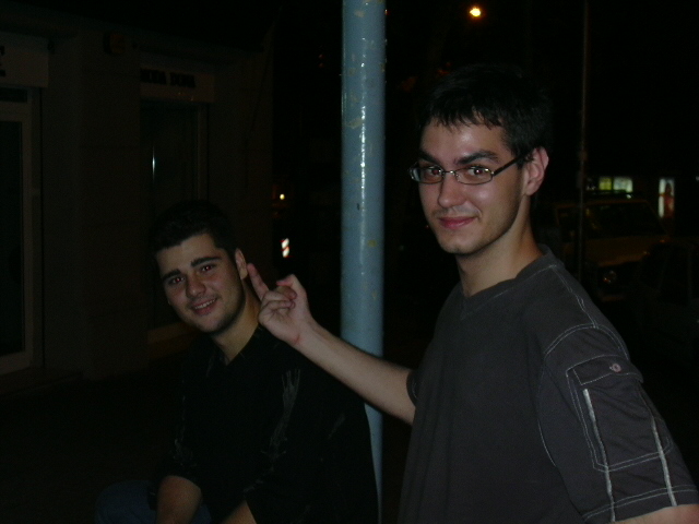Kdda Barcelona 04.09.2003, Dos expulsados (ellos saben de que xDDDD) de cuidado
