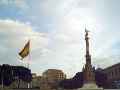 Kedada Madrid Feb2006, Kavner y Estatua de Colon estan aqui.