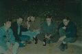 Picnic nocturno (En las fallas valencianas 2001), De izquierda a derecha, Egipmentox acojonao por tener al lado a Ignis (meditando), Lamagam slicendose el pelo, Hionhurn inmolndose un canuto y Vaeleth pensando a quin banear 