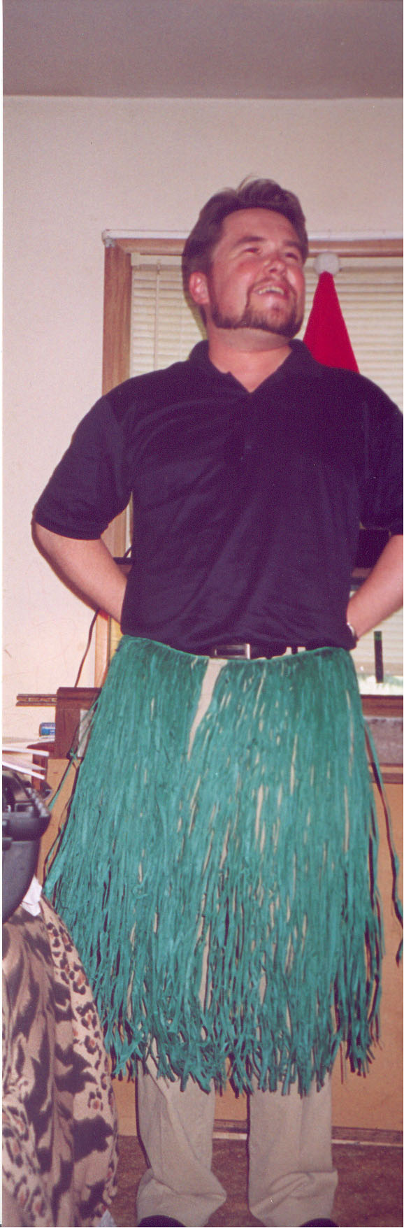 Mudparty USA 2002, Anfrale is going 'Hula hula' with his mudding uniform...