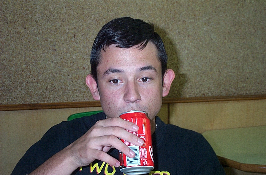 Fungi meditating, Cocacola is good, water is bad