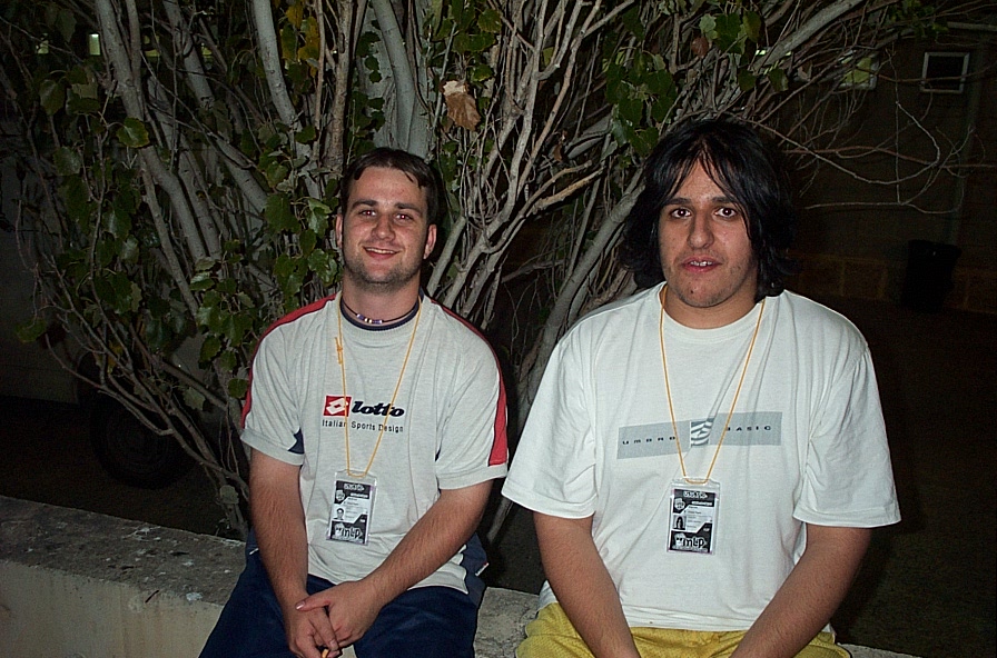 Murcia Lan Party -- outside, Gnome and Troll are friends.
