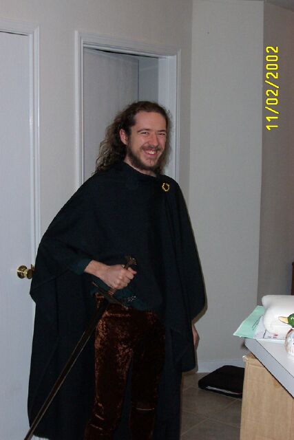 Alaronon ready for Texas Ren Fest, 
