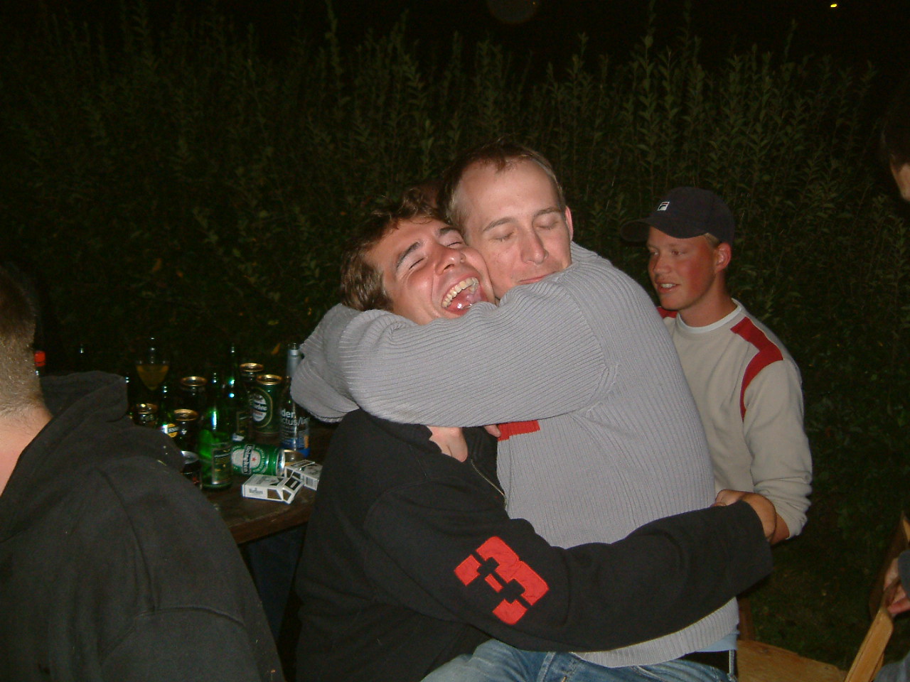 Landskrona 2003, Zoelle getting some love from Zodran