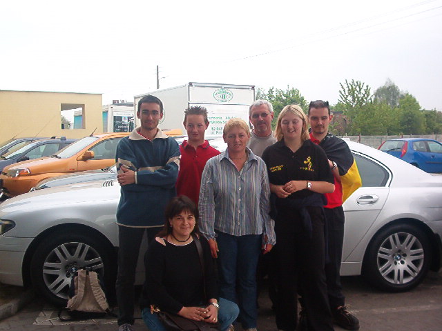 Nathrae de turismo, Jugando en Polonia la Copa de Oro de Bowling